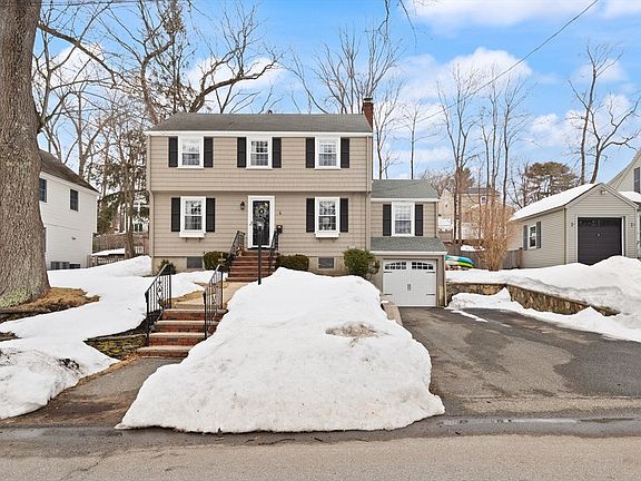 3rd image of 35 Longfellow Rd