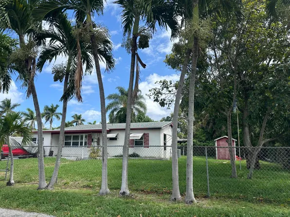 124 SW 8th Street, Delray Beach, FL 33444