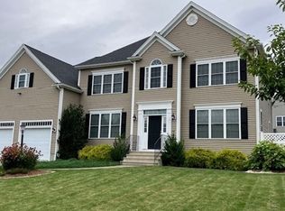 1 Ridgewood St, Ashland, MA 01721