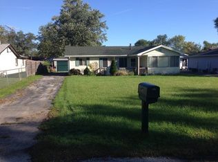 462 W Stanton Ln, Crete, IL 60417