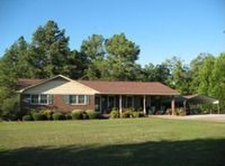135 New Prospect Rd, Hartwell, GA 30643