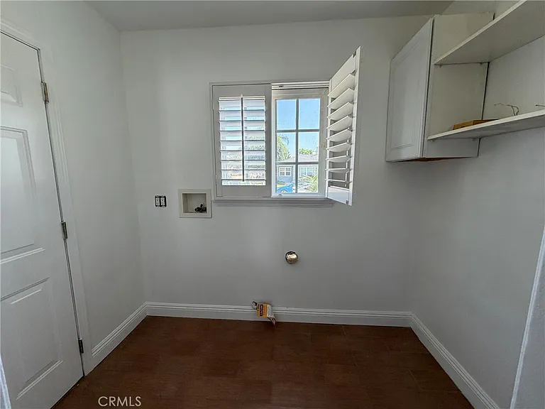 8602 Springer St — Photo 10