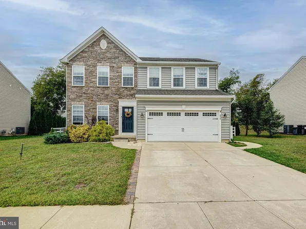 834 Whitebird Dr, Middletown, DE 19709