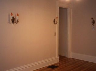 321 Madison Ave SE APT 3, Grand Rapids, MI 49503