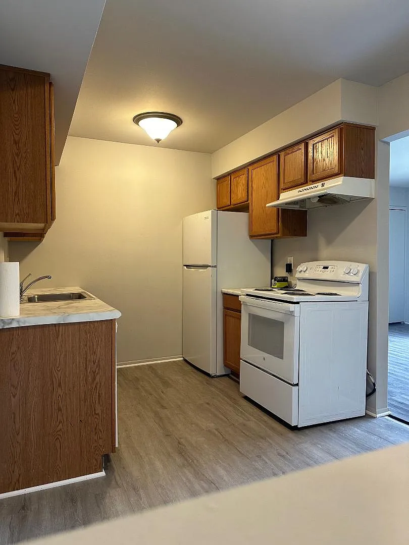 1 bed, 600 sqft, $950 — Photo 3