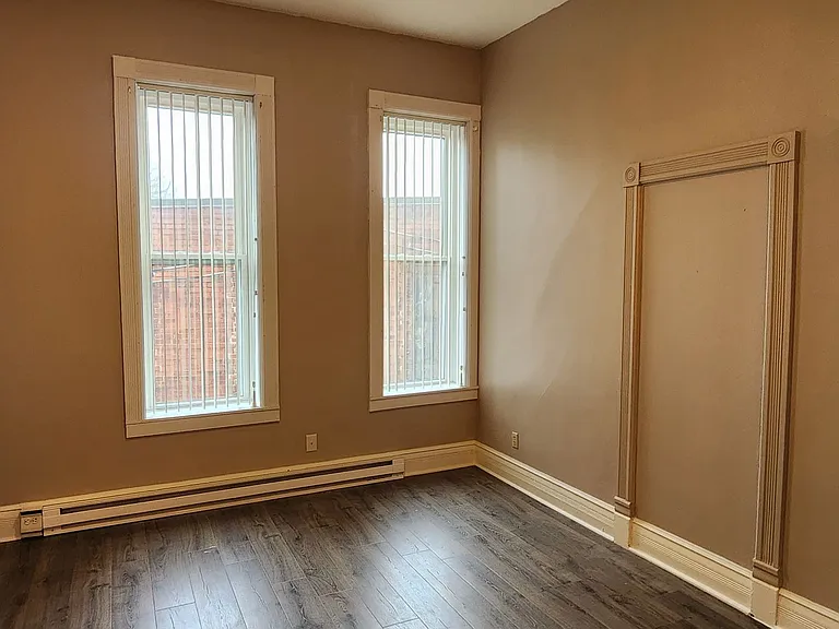 67 N Main St — Photo 9