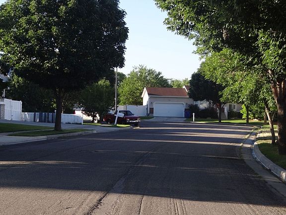 5th image of 1552 N Newton Park St