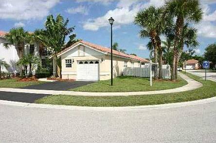 5th image of 13448 NW 5th Pl