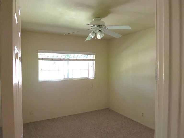 5121 Leo St — Photo 20