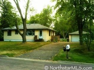 616 113th Ave NW, Coon Rapids, MN 55448