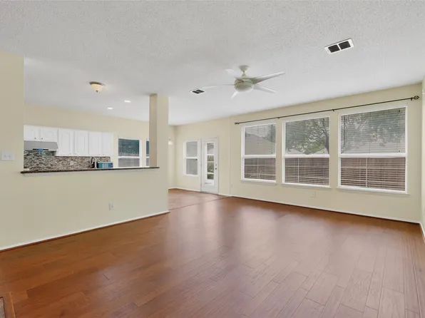 2625 Timberwood Dr, Flower Mound, TX 75028