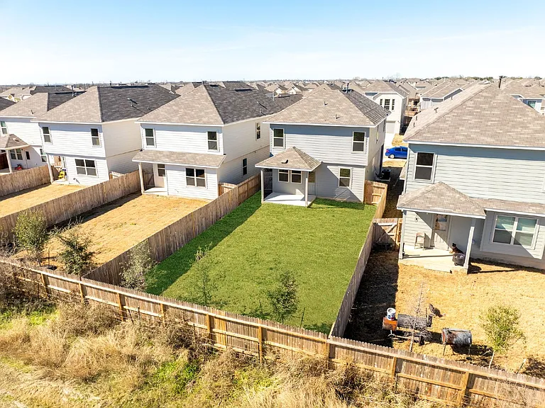 5118 Sandstone Way — Photo 31