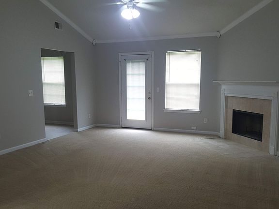 3rd image of 182 Cherry Laural Ln