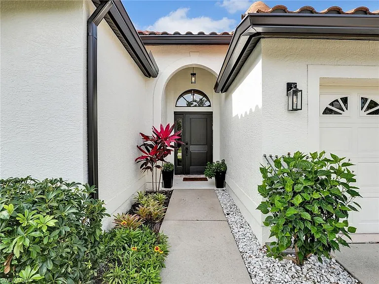 8850 Springwood Ct — Photo 4