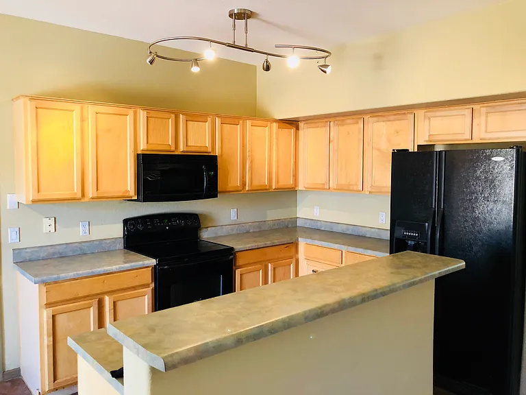 14342 W Cora Ln — Photo 35