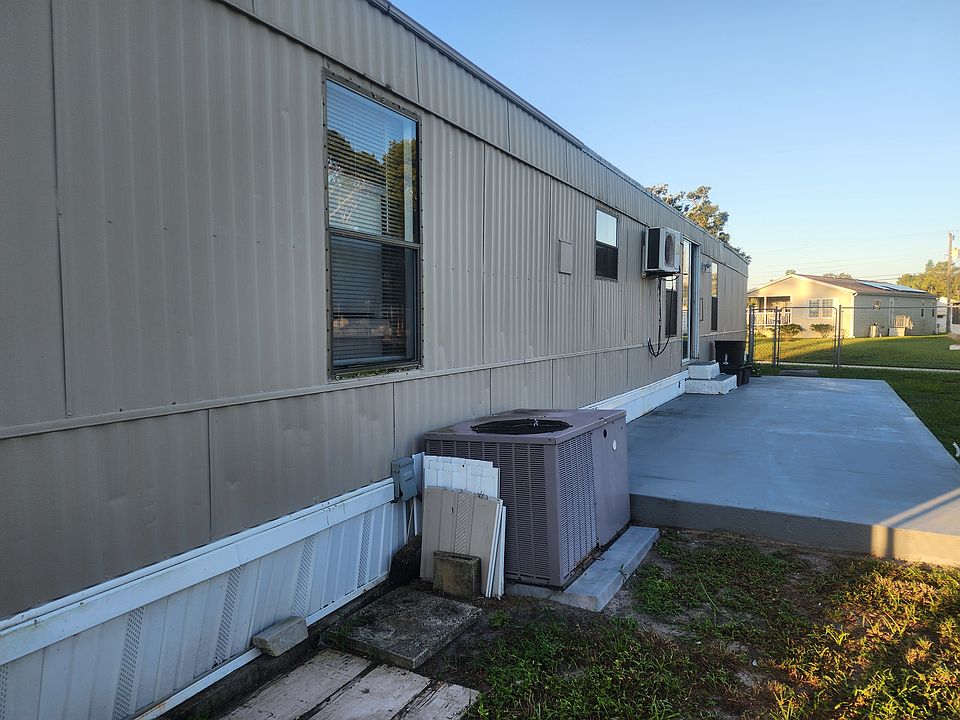 2nd image of 5409 Isabelle Ave