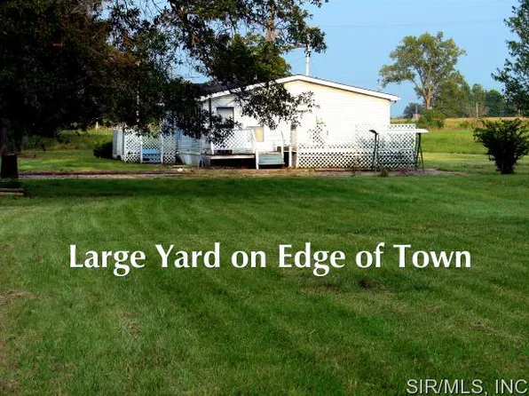 21873 Old Reservoir Rd, Mount Olive, IL 62069