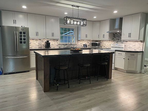 4th image of 67100 Manitee Dr