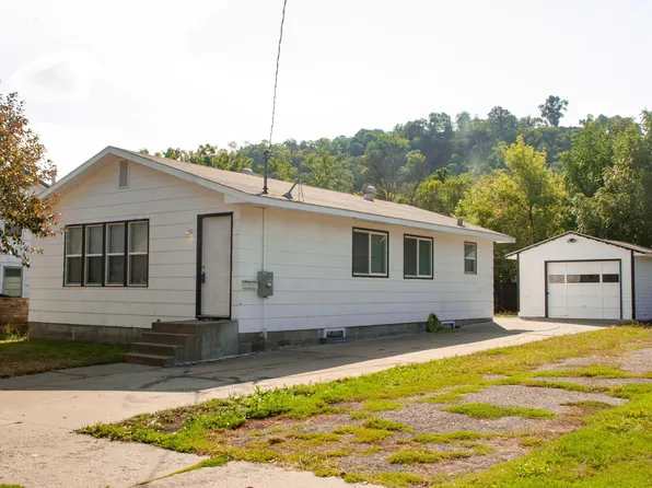 217 E 5th St, Red Wing, MN 55066