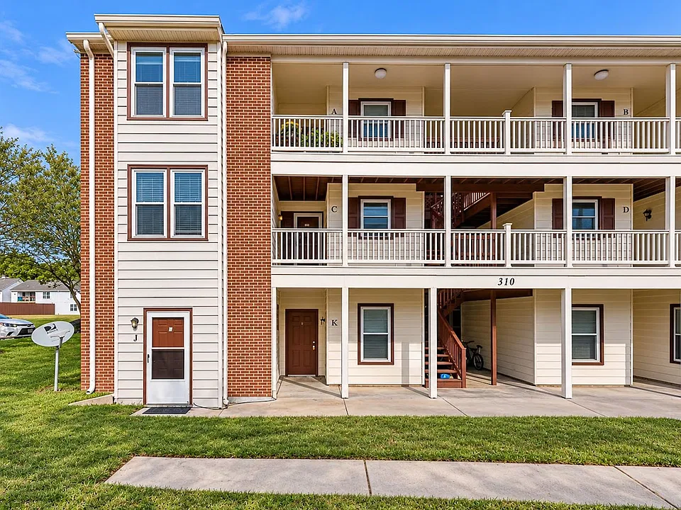 310 Patriot Ln #K