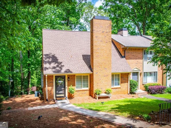 122 Mill Stream Ct, Carrollton, GA 30117