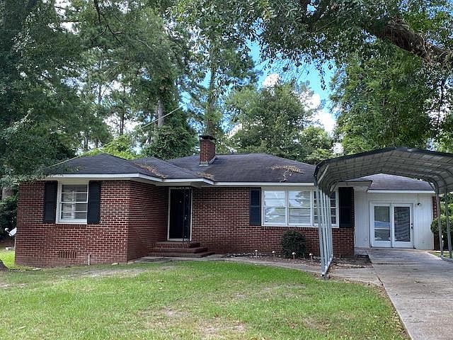 1st image of 1306 McRee Dr
