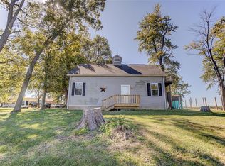 5031 State Route 15, Freeburg, IL 62243