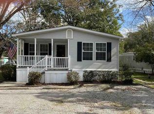 522 Lagrande Dr, Murrells Inlet, SC 29576