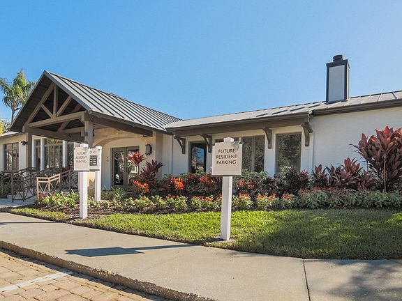 The Palms of Clearwater Apartments Exterior