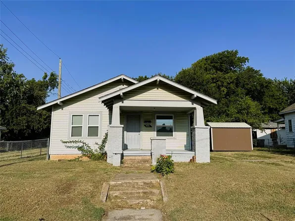 906 S 14th St, Chickasha, OK 73018