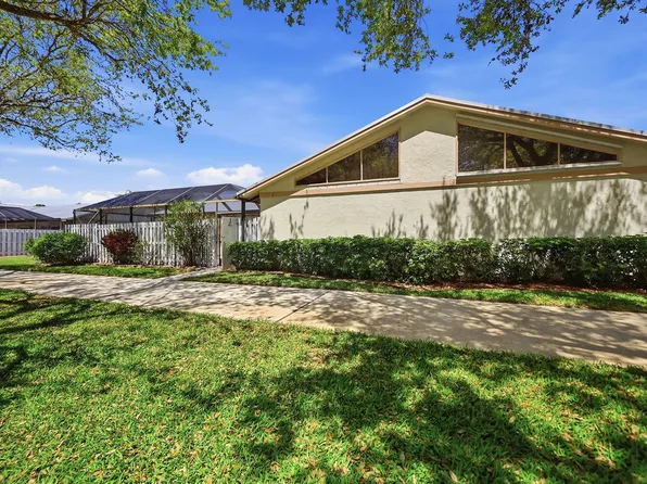 8853 Andy Court #A, Boynton Beach, FL 33436