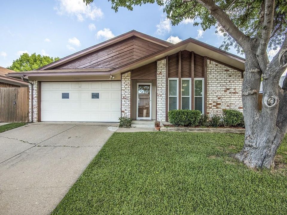 1st image of 2209 Versailles Dr