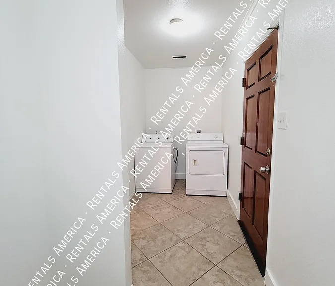 13831 N Kendall Dr #A — Photo 9
