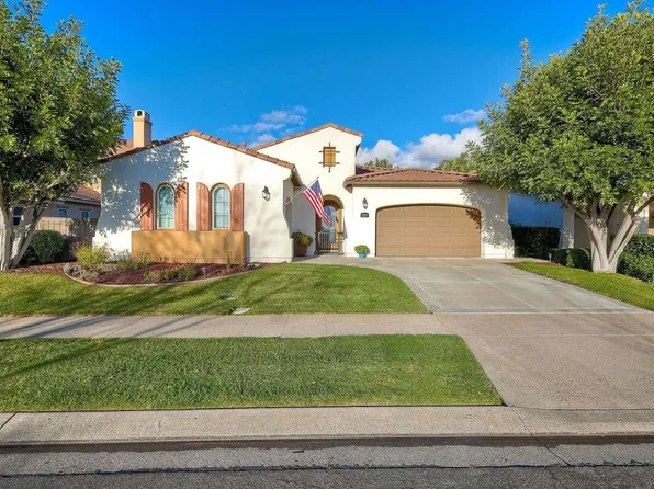 1037 Hawthorne Creek Dr, Chula Vista, CA 91914