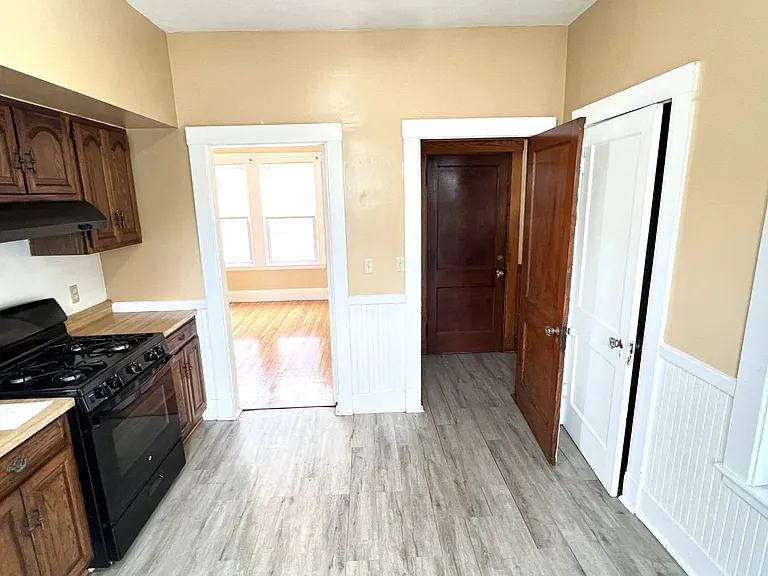 12 Michigan Ave #2 — Photo 11