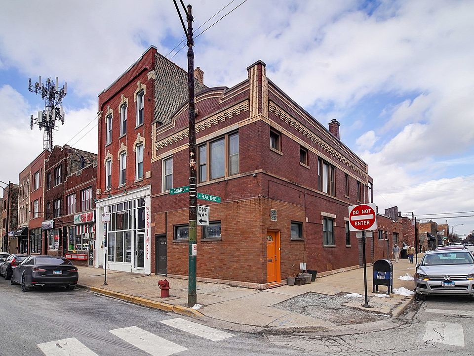 1st image of 1200 W Grand Ave #2