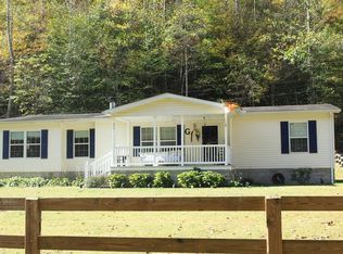 409 Burnt Cabin Br, Stambaugh, KY 41257
