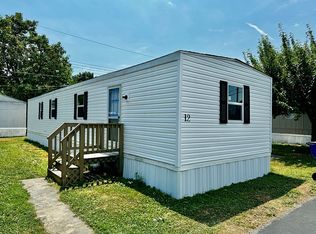 12 Weeping Willow Ct, Dover, DE 19901