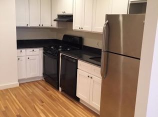 476 9th St #6, Brooklyn, NY 11215