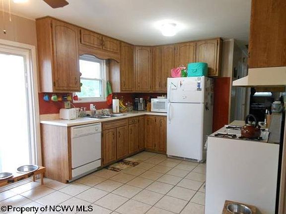 3rd image of 733 W Virginia Ave