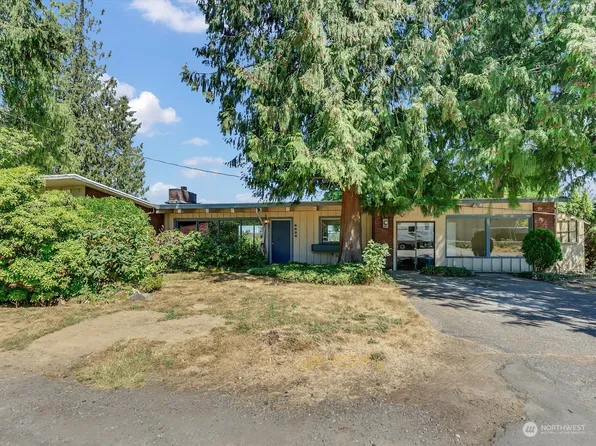 5625 213th Street SW, Mountlake Terrace, WA 98043