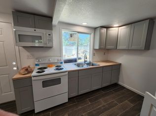 1009 Empire Ave #C, Modesto, CA 95354