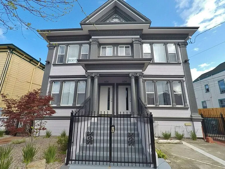 610 22nd St — Photo 6