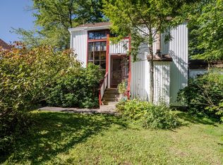 Ice Pond Woods, Amherst, MA 01002