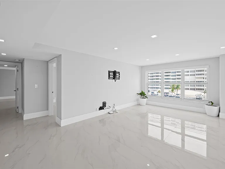 3900 Galt Ocean Dr #317 — Photo 78