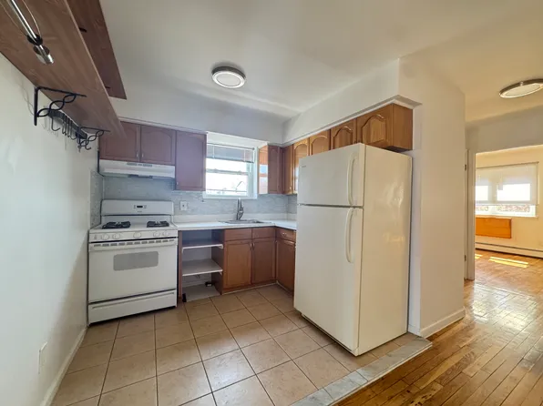 73-58 53rd Avenue 2F image 2 of 17