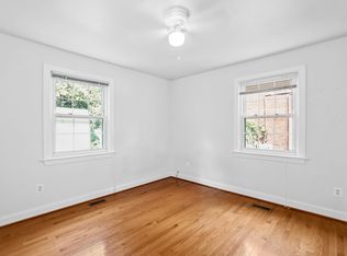 2709 13th Rd S #1, Arlington, VA 22204