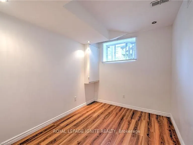 3320 Meadowgate Blvd #240 — Photo 22