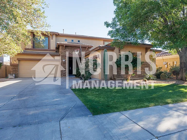 311 W Blue Lagoon Dr — Photo 4