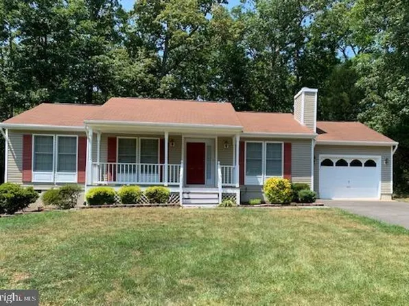 1006 Lakeview Pkwy, Locust Grove, VA 22508